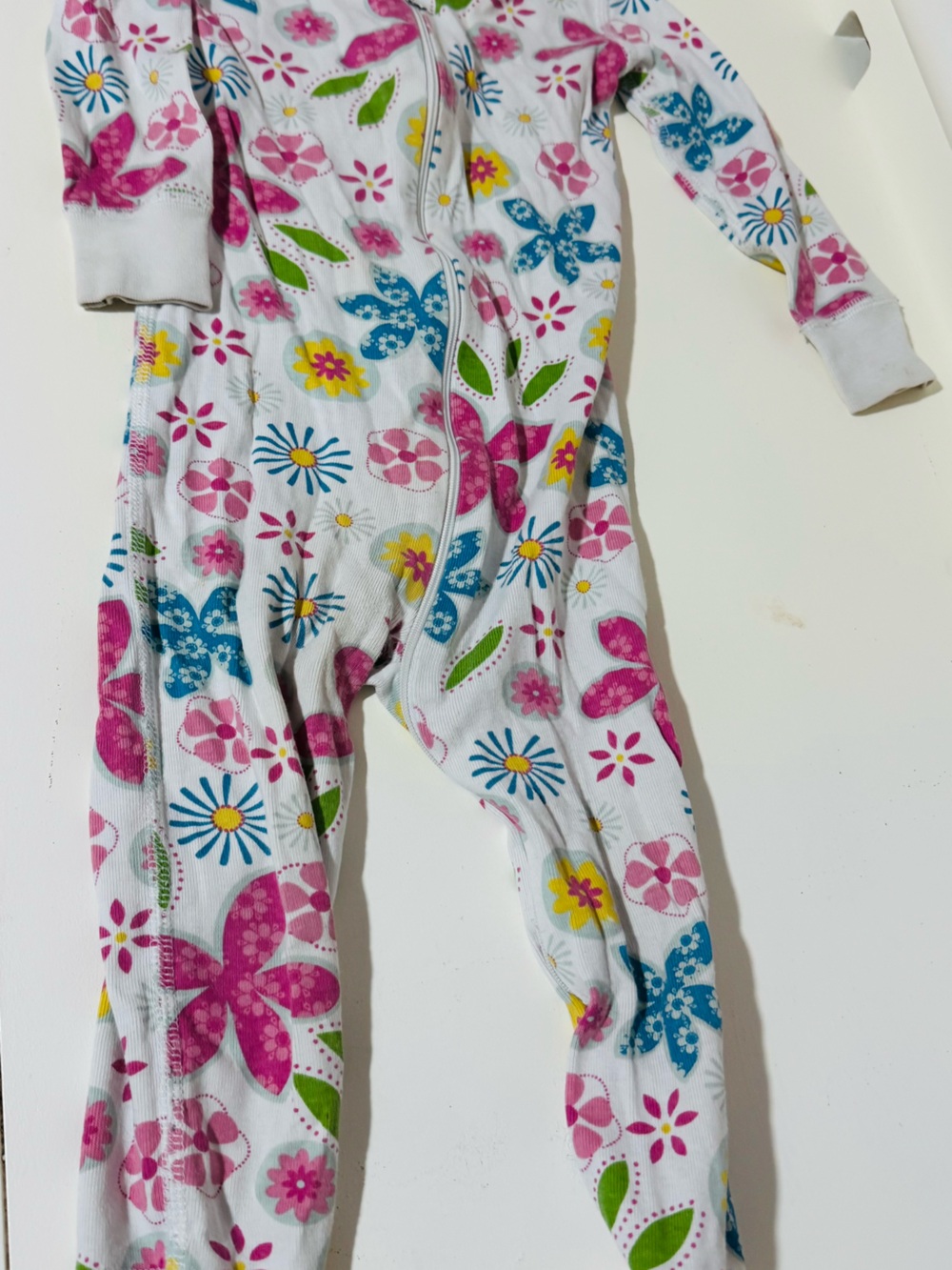 Hanna Andersson Floral Zip-Front Pajamas in White, Pink, Green, Blue